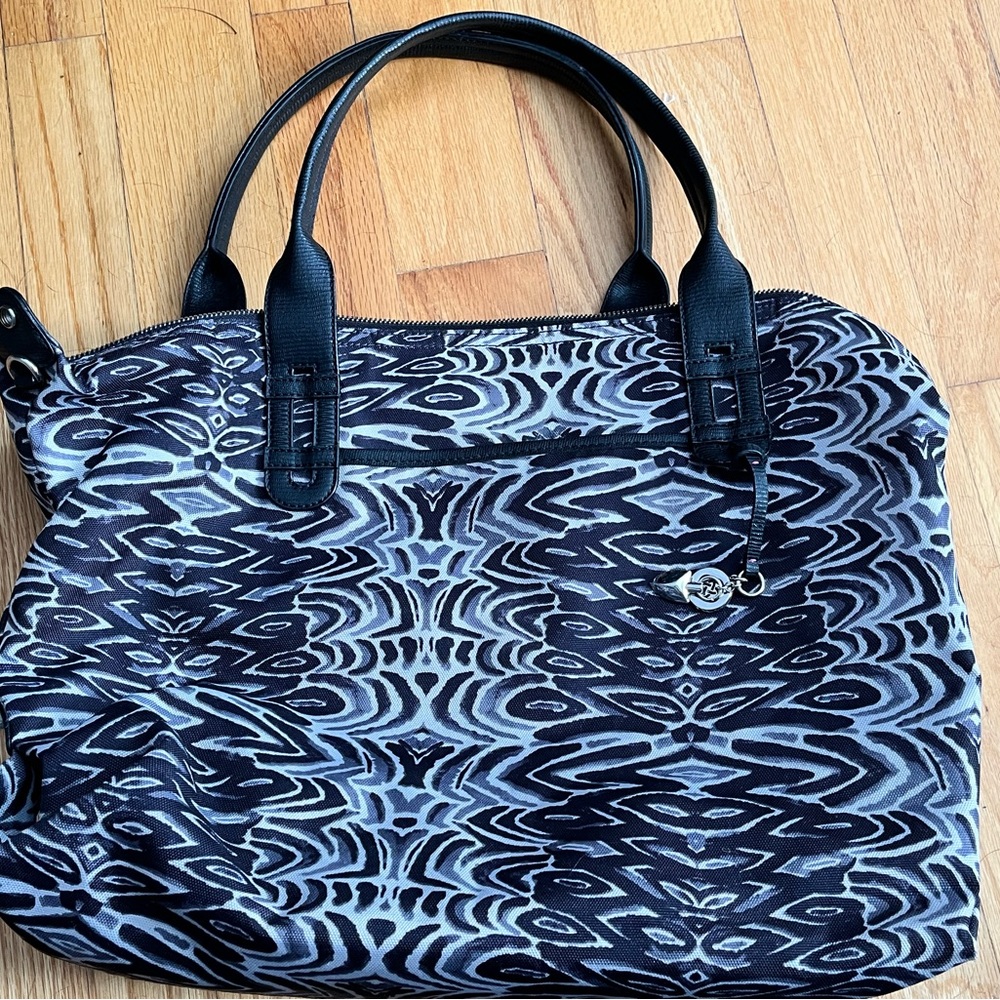Stella and Dot “How Does She Do It” bag